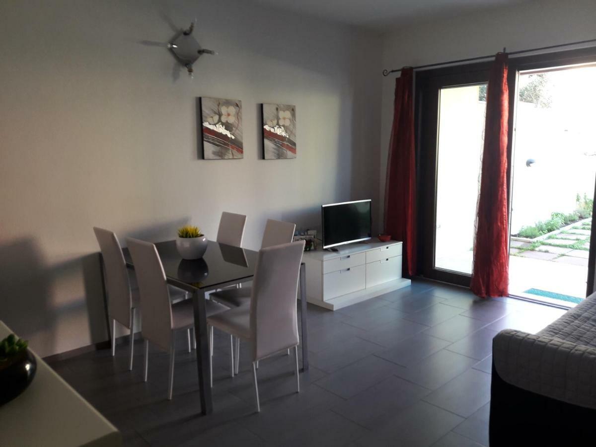 Lucrezia Apartment Valledoria  Eksteriør bilde